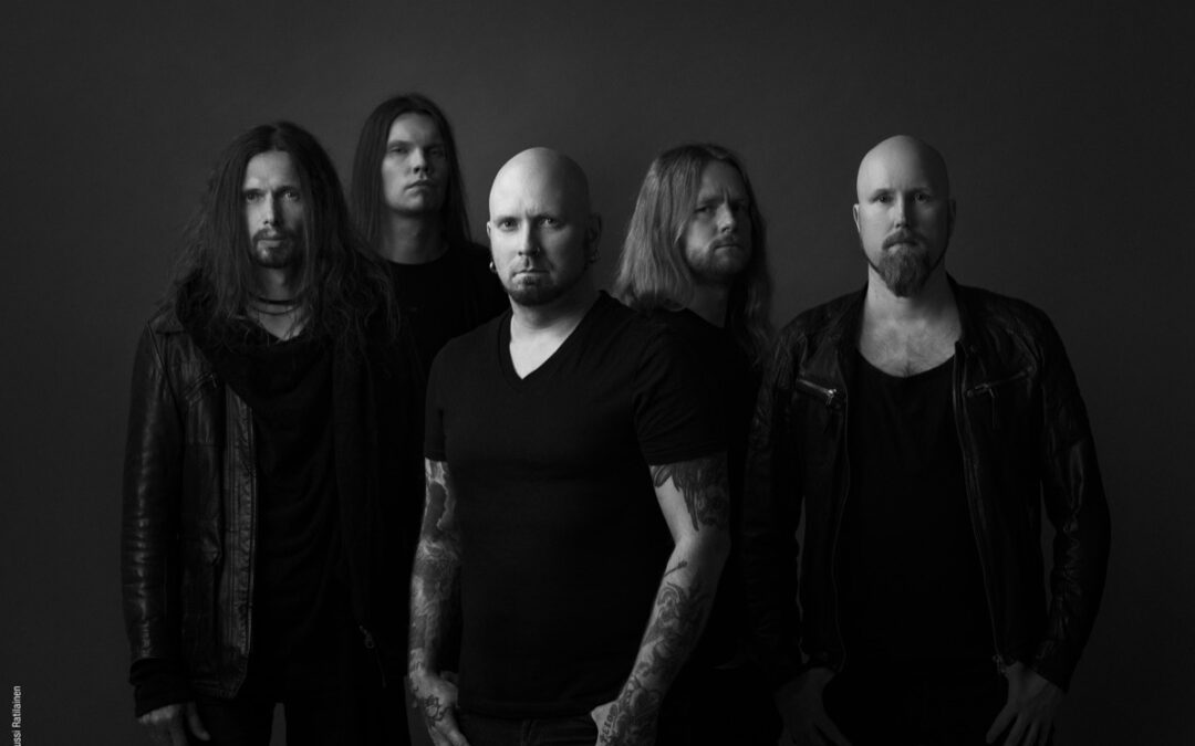 SWALLOW THE SUN – disponibile da oggi il nuovo album “Moonflowers”; guarda il video di “The Void”
